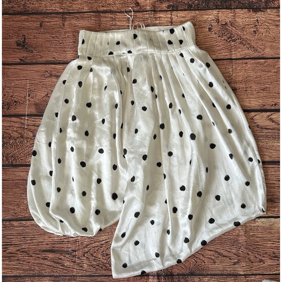 Zara White Polka Dot Midi Skirt Asymmetric Bubble Hem Size Small - Picture 12 of 12